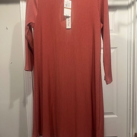 Gray & Gray Dress - Picture 1 of 7